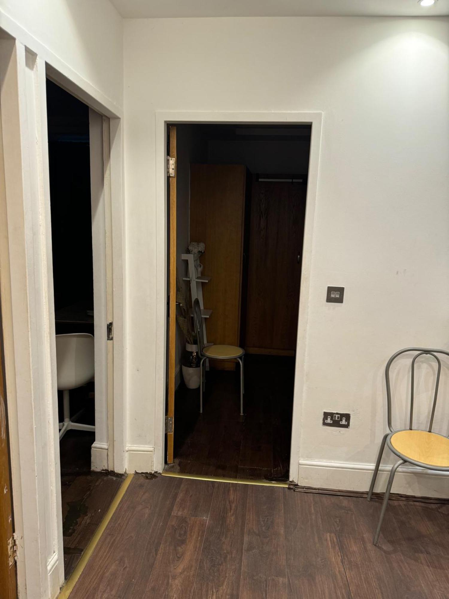 Appartamento Excellent - 3 Bedrooms Londra